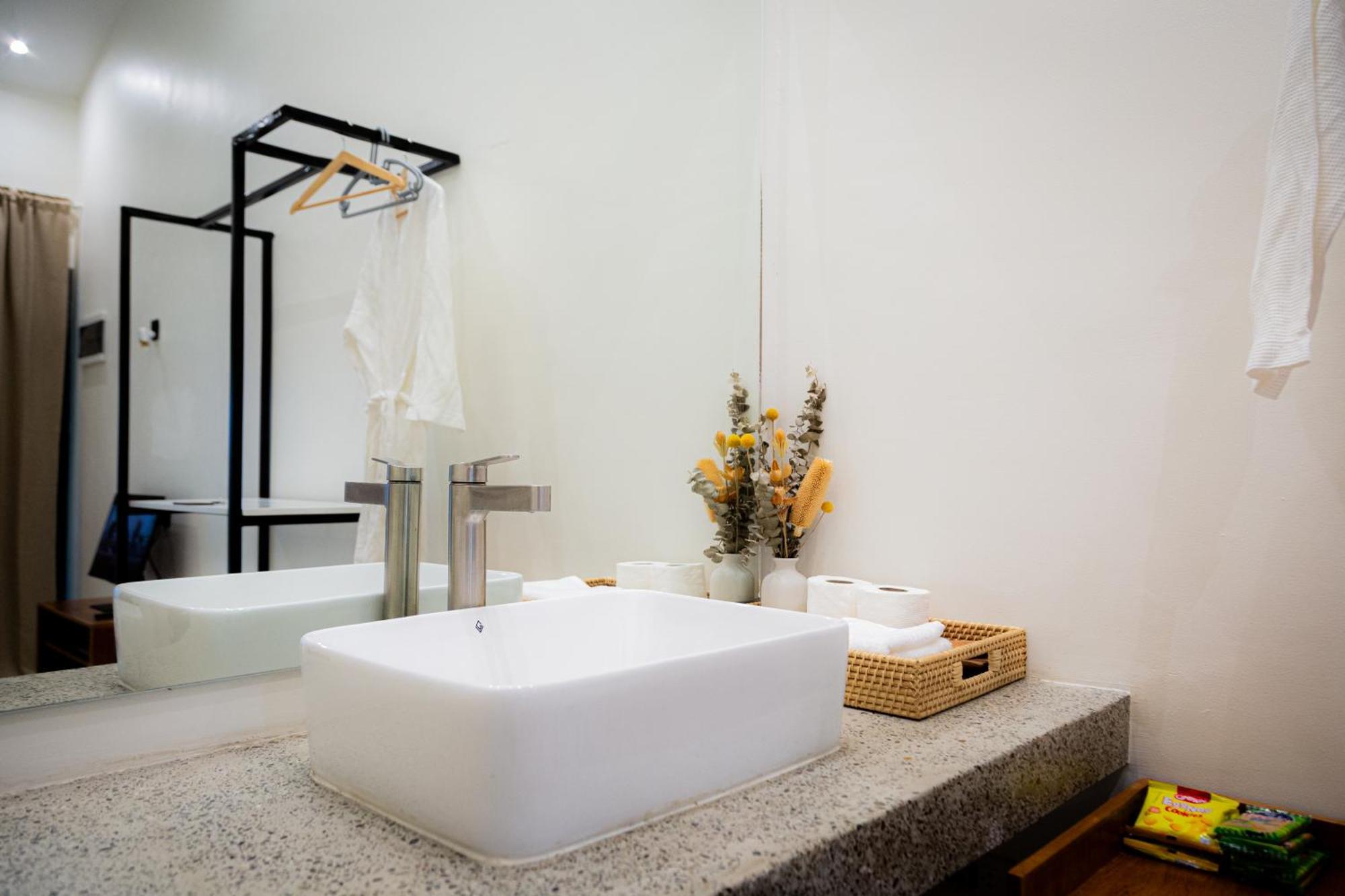 Bahandi Hotel เจเนอรัลลูนา ภายนอก รูปภาพ
